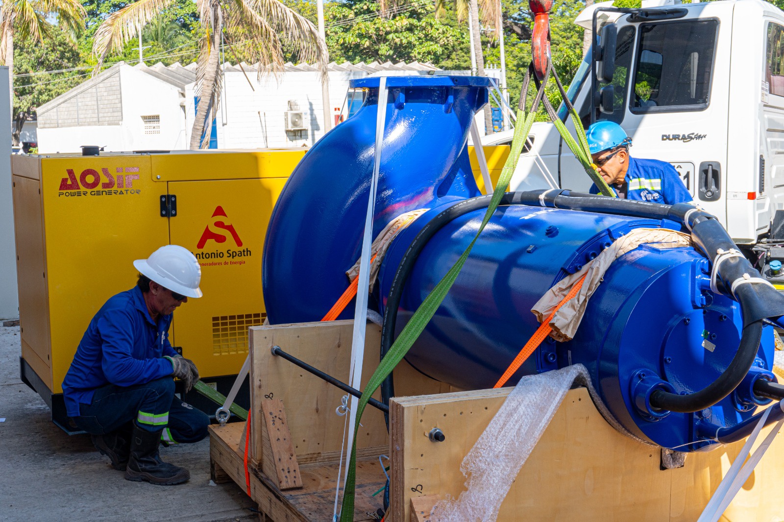 Dos nuevos equipos de bombeo llegan a Essmar a reforzar la Ebar Norte