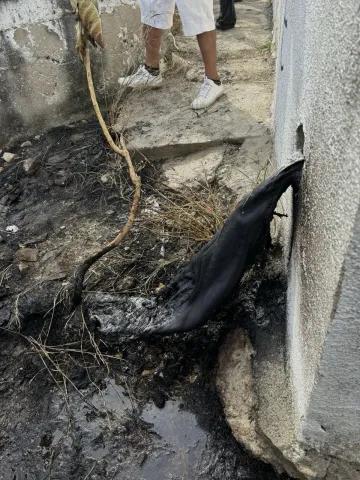 Incendio provocado en tanque de almacenamiento de agua potable de María Eugenia deja sin agua a más de 1.500 usuarios