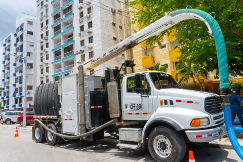 Recuperación de agua para 3 mil usuarios, inversión en infraestructura y optimización financiera, son tres grandes logros en el avance de la implementación del Plan de Mejora de la Essmar