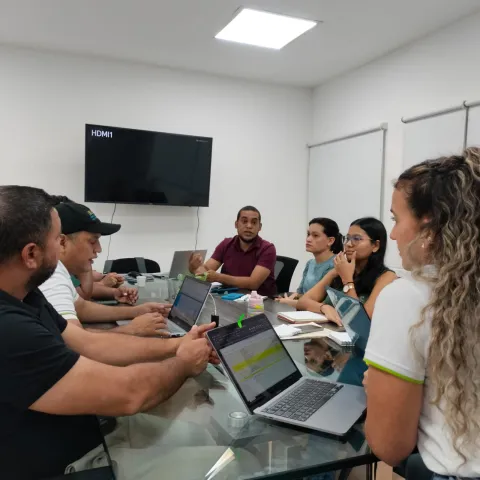 Cónclave por el agua en Essmar
