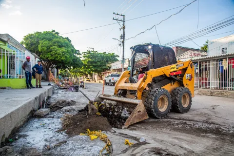 Essmar inicia obras de alcantarillado que beneficiarán a más de 700 usuarios del barrio Pescaíto